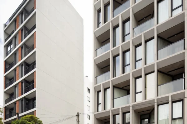 B10 apartment building and its street setting, photograph by Ramiro Sosa