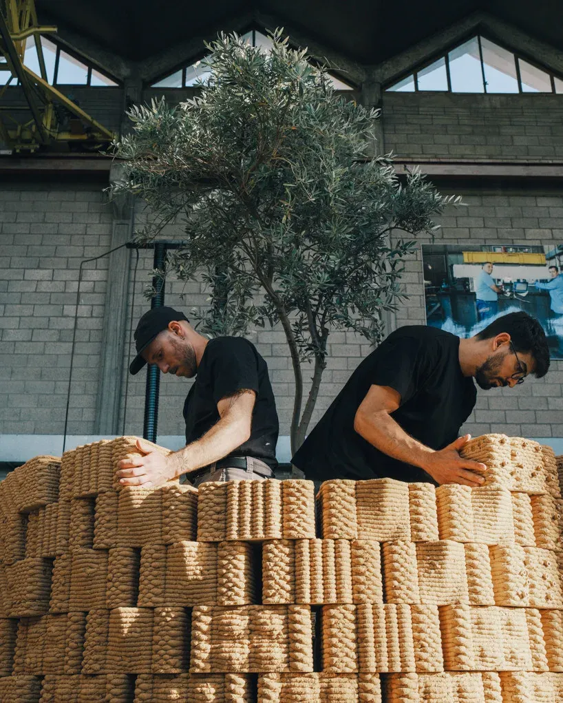 BUSTAN earth-brick pavilion, photographed by Edo Asoulin
