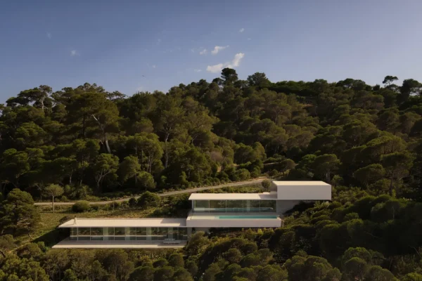 Bellavista 11 stepping down the hillside towards the sea