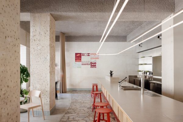 KOI restaurant interior by SOA architekti, photograph Matej Hakár