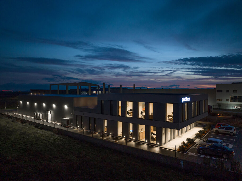 Meditech headquarters in Graçanica by POSTARCH, photographed by Leonit Ibrahimi