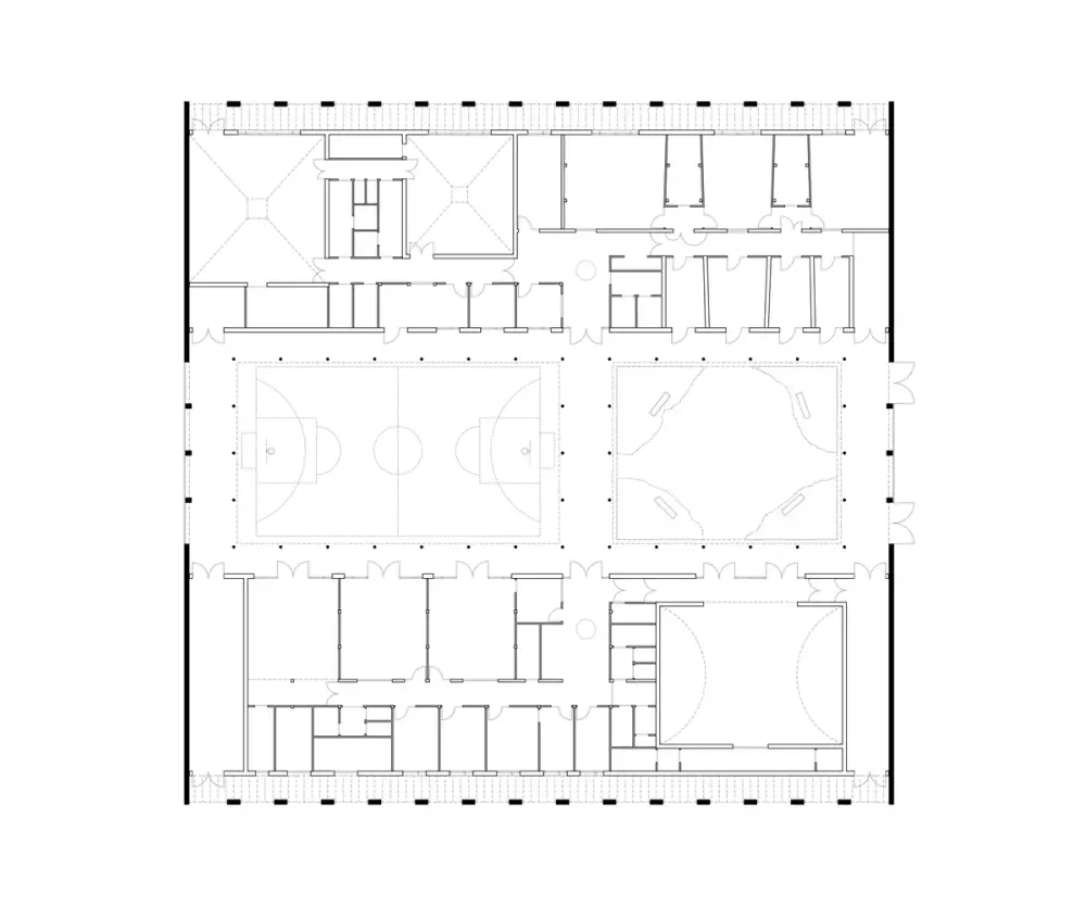 Ground-floor plan with two wings flanking the garden and sports court